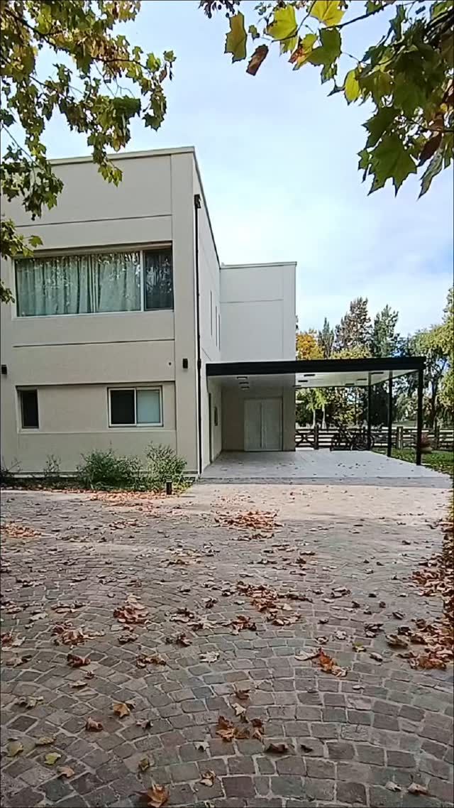 Vivienda terminada en barrio cerrado